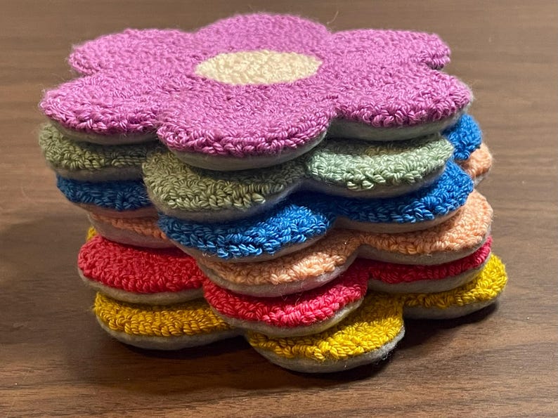 Flower Mug Rug | Punch Needle Coaster | Daisy Desk Accessory | College Dorm Decor